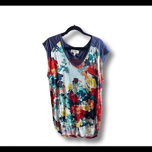 Anthropologie flower tunic never worn but no tags